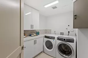 1532 SE 12th St, Fort Lauderdale, FL 33316 - Photo 33