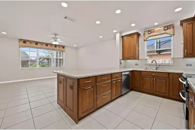 2738 SW 137th Terrace, Miramar, FL 33027 - Photo 11