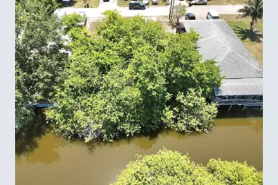 1211 9th Street, Okeechobee, FL 34974 - Photo 3