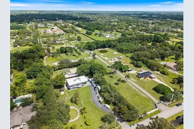 14501 Mustang Trail, Fort Lauderdale, FL 33330 - Photo 9