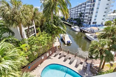 4800 Bayview Drive #402, Fort Lauderdale, FL 33308 - Photo 23