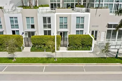 401 N Birch Road #TH7, Fort Lauderdale, FL 33304 - Photo 3