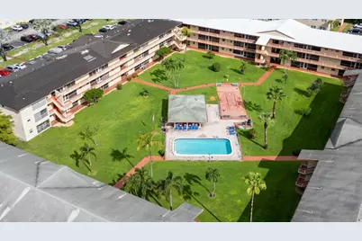 5300 Washington Street #D206, Hollywood, FL 33021 - Photo 31