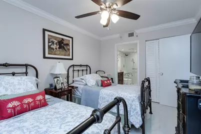 2501 Brickell Avenue #903, Miami, FL 33129 - Photo 21
