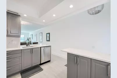 3004 Portofino Isle #B2, Coconut Creek, FL 33066 - Photo 5