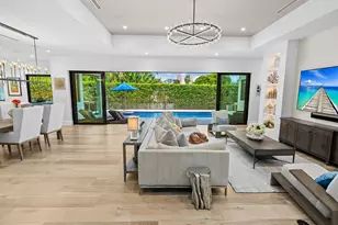 2408 NE 27th Ave, Fort Lauderdale, FL 33305 - Photo 3