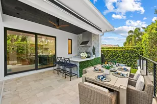 2408 NE 27th Ave, Fort Lauderdale, FL 33305 - Photo 9