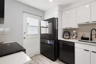 5500 NW 2nd Ave, Boca Raton, FL 33487 - Photo 11
