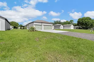 2583 SW Chestnut Ln, Port Saint Lucie, FL 34953 - Photo 1