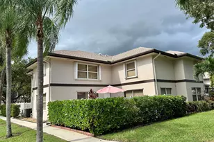 16 Amherst Ct, Royal Palm Beach, FL 33411 - Photo 1