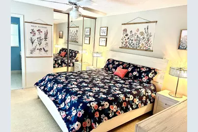 16 Amherst Court #C, Royal Palm Beach, FL 33411 - Photo 13