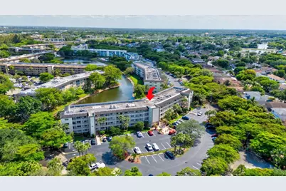 3402 Bimini Lane #E2, Pompano Beach, FL 33066 - Photo 3