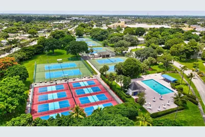 3402 Bimini Lane #E2, Pompano Beach, FL 33066 - Photo 15