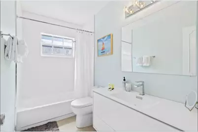 304 SE 4th Street, Dania Beach, FL 33004 - Photo 13