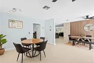 304 SE 4th St, Dania Beach, FL 33004 - Photo 5