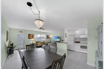 223 Flanders #E, Delray Beach, FL 33484 - Photo 7