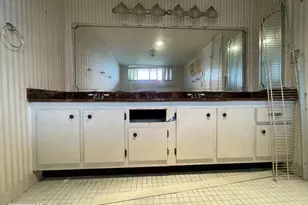 840 NE 199th St, Miami, FL 33179 - Photo 13
