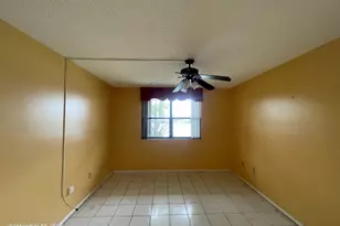 840 NE 199th St, Miami, FL 33179 - Photo 11
