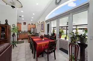 4122 NE 22nd St, Homestead, FL 33033 - Photo 9