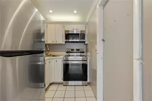 280 S Cypress Rd, Pompano Beach, FL 33060 - Photo 7