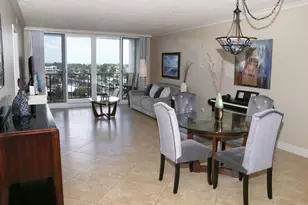 521 N Riverside Dr, Pompano Beach, FL 33062 - Photo 9
