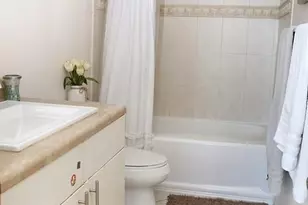 521 N Riverside Dr, Pompano Beach, FL 33062 - Photo 25