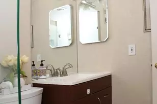 521 N Riverside Dr, Pompano Beach, FL 33062 - Photo 23