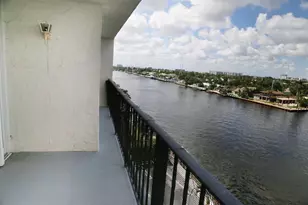 521 N Riverside Dr, Pompano Beach, FL 33062 - Photo 27