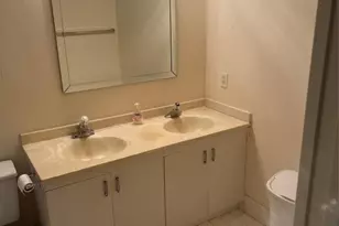 4301 Martinique Cir, Pompano Beach, FL 33066 - Photo 7