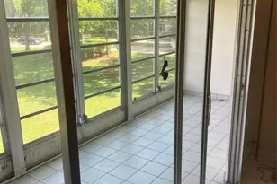 4301 Martinique Cir, Pompano Beach, FL 33066 - Photo 11