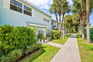 1989 NE 15th Ave, Fort Lauderdale, FL 33305 - Photo 5