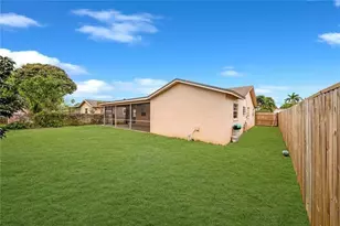 9728 SW 3rd St, Boca Raton, FL 33428 - Photo 7