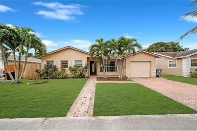 9728 SW 3rd Street, Boca Raton, FL 33428 - Photo 1