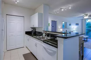 720 S Sapodilla Ave, West Palm Beach, FL 33401 - Photo 11