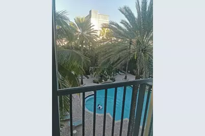 720 S Sapodilla Avenue #402, West Palm Beach, FL 33401 - Photo 3