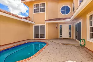 4106 Carriage Dr, Pompano Beach, FL 33069 - Photo 3