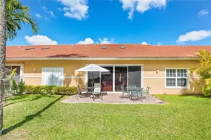 4106 Carriage Dr, Pompano Beach, FL 33069 - Photo 29