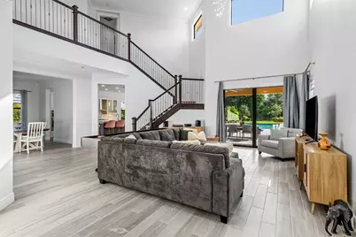 8760 E Baypoint Circle, Parkland, FL 33076 - Photo 9