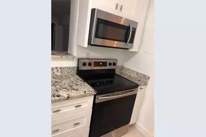 5273 NE 17th Avenue, Pompano Beach, FL 33064 - Photo 11