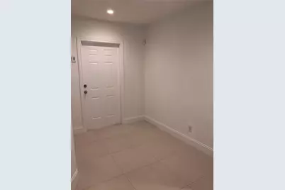 5273 NE 17th Avenue, Pompano Beach, FL 33064 - Photo 3