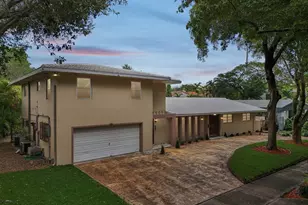 525 NE 58th St, Miami, FL 33137 - Photo 1