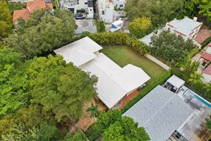 525 NE 58th St, Miami, FL 33137 - Photo 45