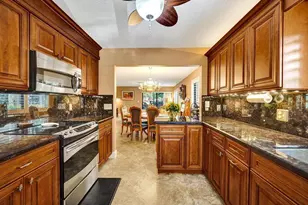 2210 SW 92nd Ter, Davie, FL 33324 - Photo 31