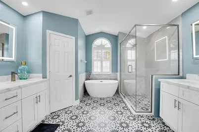 6107 NW Gause Avenue, Port Saint Lucie, FL 34986 - Photo 11