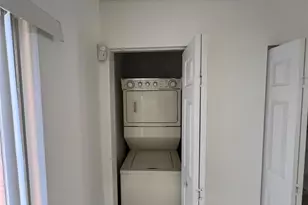 6756 Sienna Club Dr, Lauderhill, FL 33319 - Photo 11