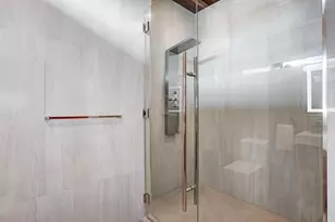 671 Middle River Dr, Fort Lauderdale, FL 33304 - Photo 93