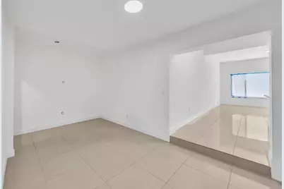 16010 NE 5th Avenue, Miami, FL 33162 - Photo 31