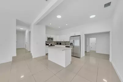 16010 NE 5th Avenue, Miami, FL 33162 - Photo 11