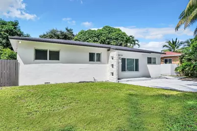 16010 NE 5th Avenue, Miami, FL 33162 - Photo 1