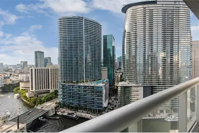 465 Brickell Avenue #2706, Miami, FL 33131 - Photo 17